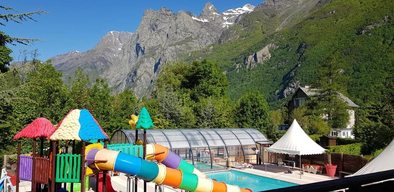 ホテル Camping Le Rochetaillee Grandes Sables エクステリア 写真